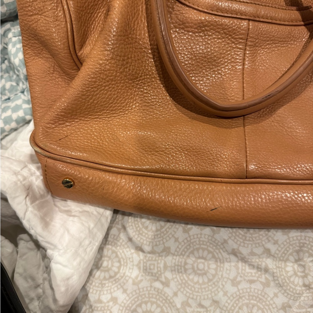 Tory Burch Camel Leather buttery soft bag - Picture 5 of 6